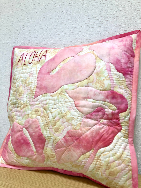 Hawaiianquilt Anthurium pink クッションカバー 3枚目の画像