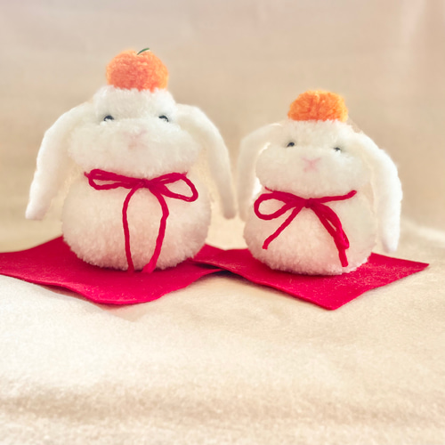 うさちゃん鏡餅 たれ耳（中） うさぎ ロップイヤー 鏡餅 kunchamy 通販