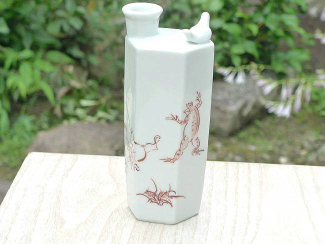 中国古美術 旧蔵『清代 牛角 獸酒杯 一対』酒具 高浮彫 老漆器箱付 文房置物 獸酒杯 一対』酒具 高浮彫 旧蔵『清代 牛角 中国古美術 老漆器箱付 文房置物
