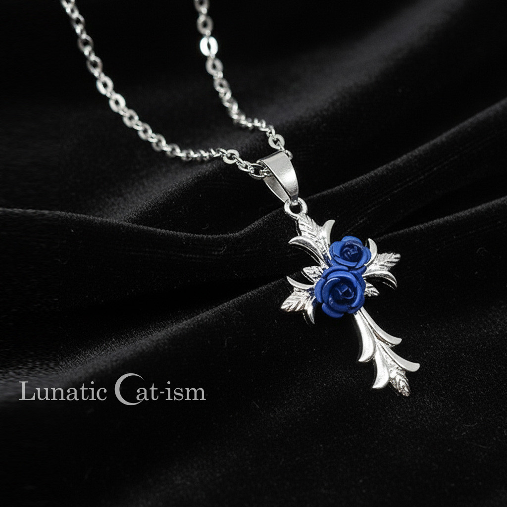 青薔薇と十字架のシルバーネックレス ネックレス・ペンダント