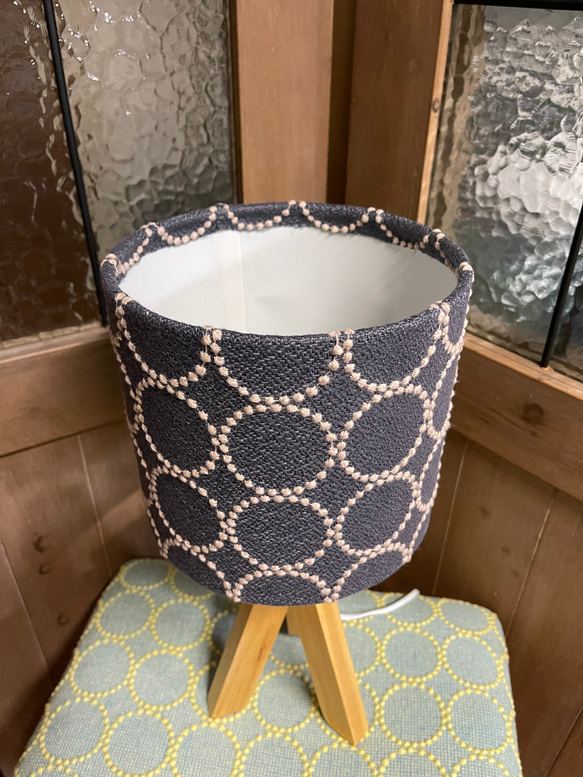 ★製作実績累計３００個を超えました。ネイビー最後の一点二枚合せ　ミナペルホネン 北欧 ランプ　希少色ネイビータンバリン size…高さ39 直径19使用可能電球…LED対応　100v/40w ラバーウッド