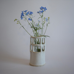 あみ目デザインの花瓶　白御影土×チタンマット釉 20枚目の画像