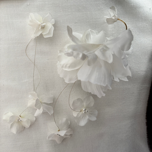 Ear hook《Hana KAZARI》 イヤーフック Mois《モワ》 通販