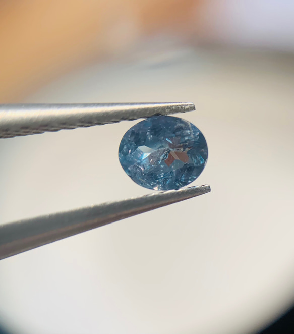 天然　アレキサンドライト  ブラジル産　ルース　0.375ct 宝石 6枚目の画像