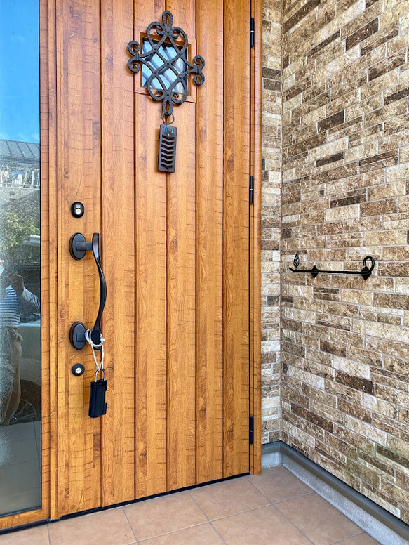 【乙女デザイン ツリーの傘かけ500】アルミ製 おしゃれ 傘 傘立て 傘かけ 梅雨 日傘 新築 リフォーム 傘立て *^ ^* 特に梅雨の季節は ほんとに大きな悩みですからね これがあれば お問合せください