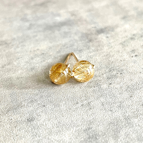 ゴールドルチルクォーツ　天然石　ひと粒ピアス　スタッドピアス ゴールドルチルクォーツ天然石ひと粒ピアススタッドピアス