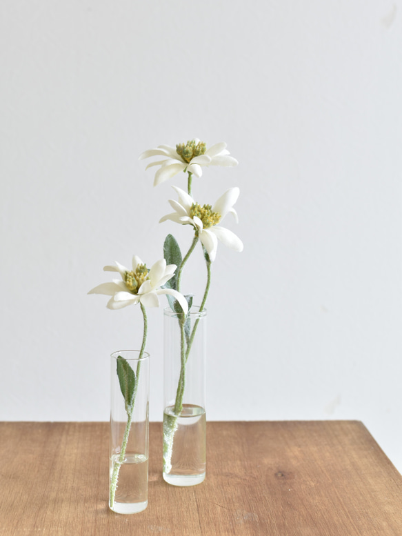 【２本セット】咲き続けるエーデルワイス　マジカルウォーター　癒しのフラワーインテリア　アーティフィシャルフラワー 4枚目の画像