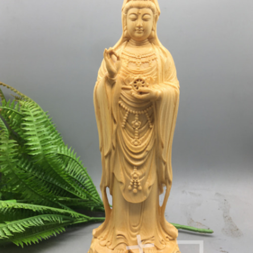 新作 仏教美術 観音菩薩像 高さ約30㎝ 細密彫刻 彫刻工芸品 木彫 仏像