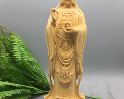 仏教美術　木彫　観音菩薩立像　仏像　置物　在銘　高さ約46cm　V　8764 新作 仏教美術 観音菩薩像 高さ約30㎝ 細密彫刻 彫刻工芸品 木彫