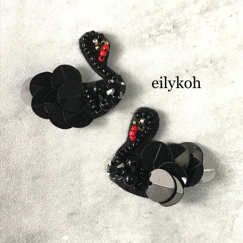 M88 ブラックスワン ビジューとスパンコールの貼り付けワッペン パーツ