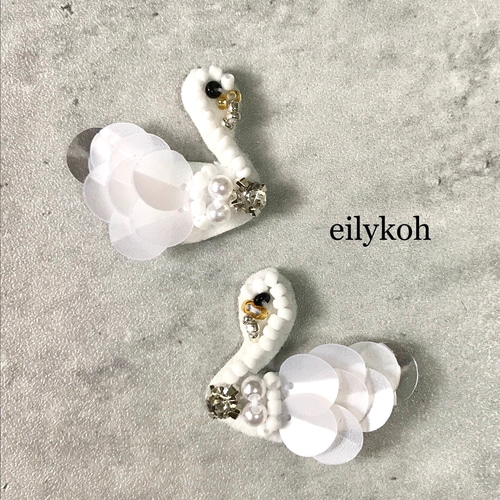 M88 ブラックスワン ビジューとスパンコールの貼り付けワッペン パーツ