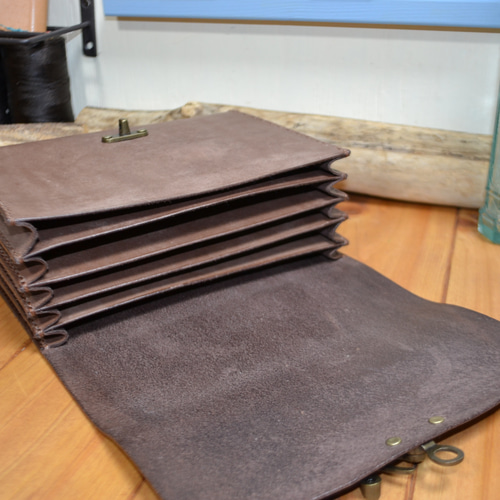 文庫本が入るポーチ マヤレザー素材 その他ケース FT.craft 通販