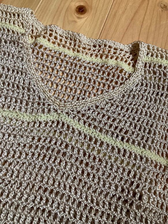 手編み　夏物　Ｖネックベスト 3枚目の画像