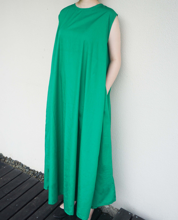 グリーンノースリーブワンピース 素材 購入の際の注意点