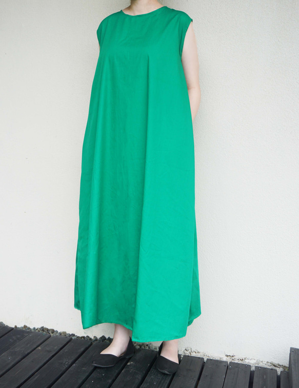 グリーンノースリーブワンピース 素材 購入の際の注意点