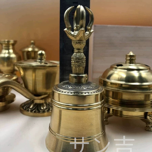 仏教美術 法器セット 真言宗 21点セット 密教法具 一面器 真鍮製 仏教美術 法器セット 真言宗 21点セット 密教法具 一面器 真鍮製