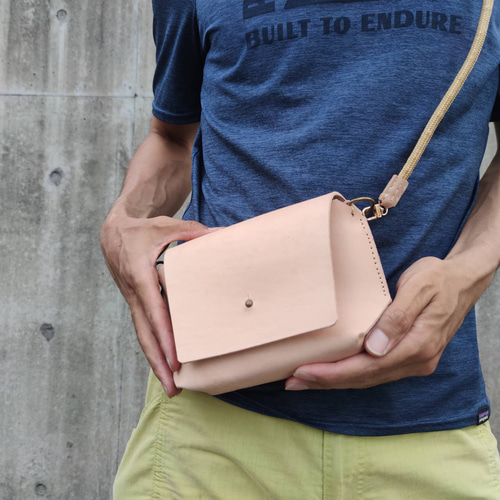 本革きなりナチュラルの育てるレザーサコッシュ ショルダーバッグ 本革