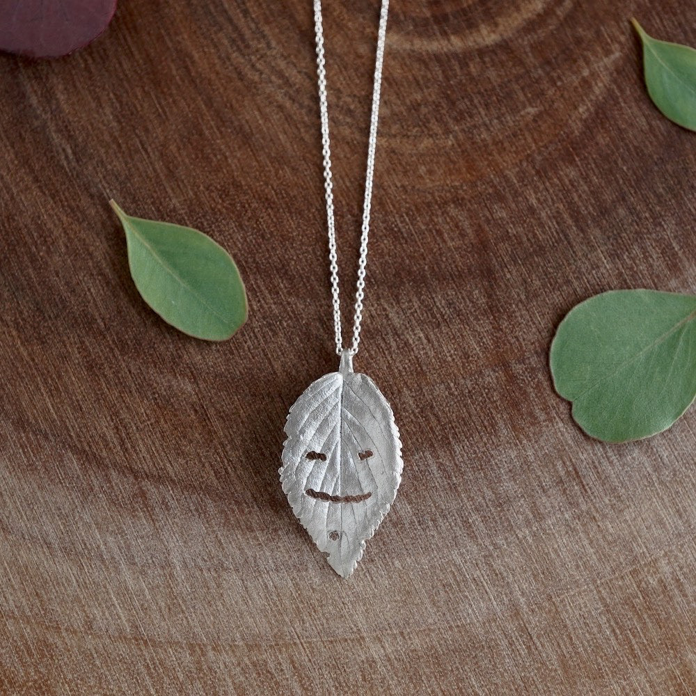 Cherry leaf necklace [P097SV]