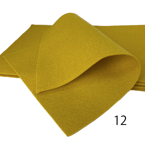 12 マスタード 100％ ウール フェルト 15X20cm / 20X30cm 厚さ1㎜ 生地
