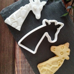 長頸鹿形狀的餅乾模具/Giraffe-shaped cookie cutter 第3張的照片