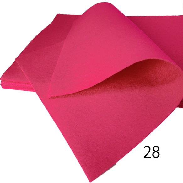 28 シクラメン 100％ ウール フェルト 20X30cm 厚さ1㎜ 生地 Tammy 