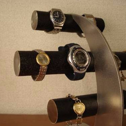 ウォッチスタンド　名入れ　刻印　ラッピング　ブラック8本掛け腕時計スタンド　指輪スタンドバージョン　 6枚目の画像