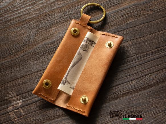 【受注制作】【イタリアンレザー】マヤ　手縫いキーホルダー財布　キャメル　本革 4枚目の画像