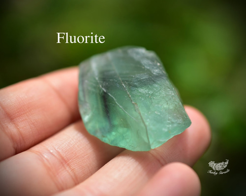 フローライト原石s445 天然石 Funky garuda 天然石＊ラ 通販 14235641