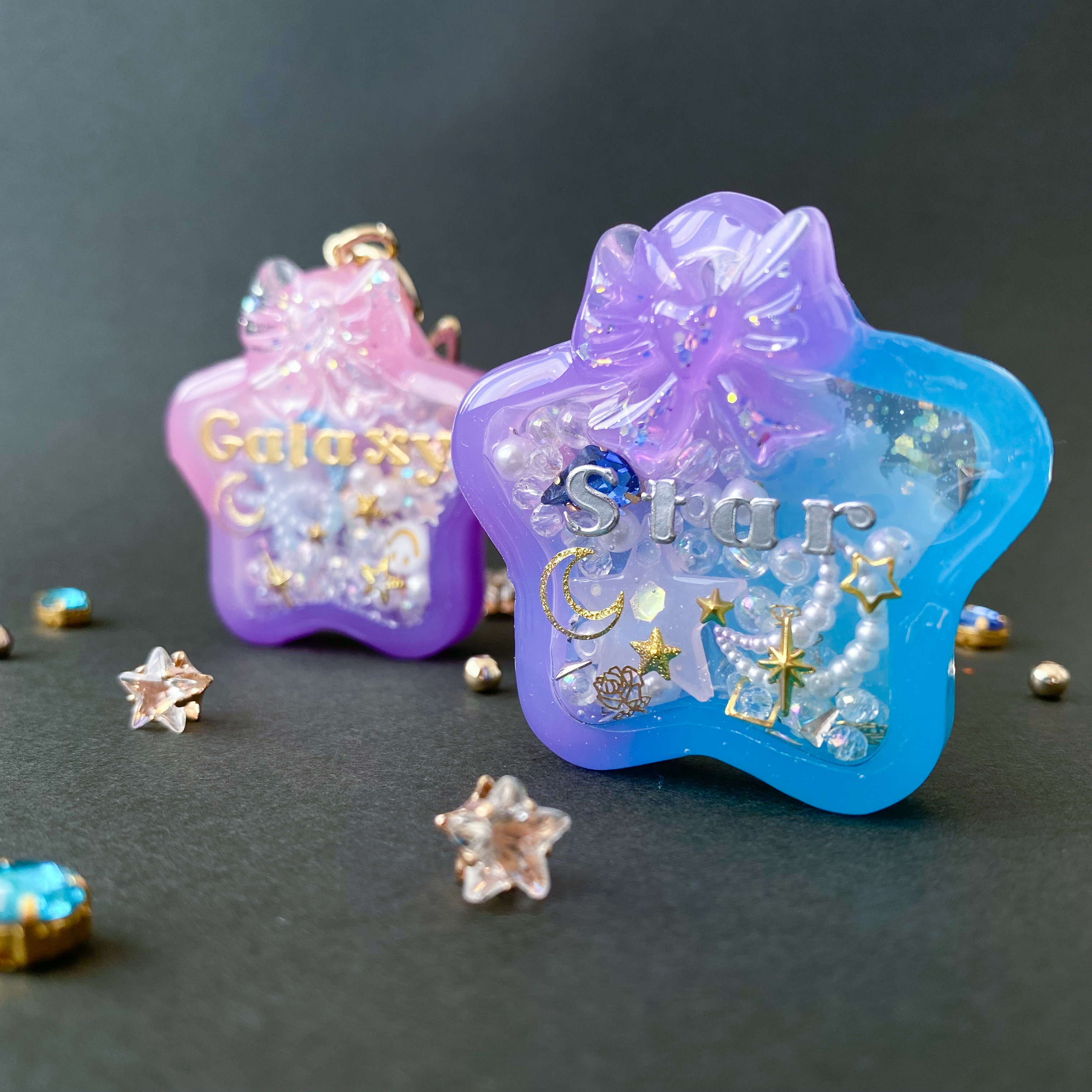 セミオーダー】型を選べる☆ギャラクシーシェイカーキーホルダー シェイカー 名入れ 星 スター その他アクセサリー futur ふちゅーる 通販|Creema(クリーマ) イエローハンドメイドチャームセットラメ入りビーズ&マーブルスケルトン入り