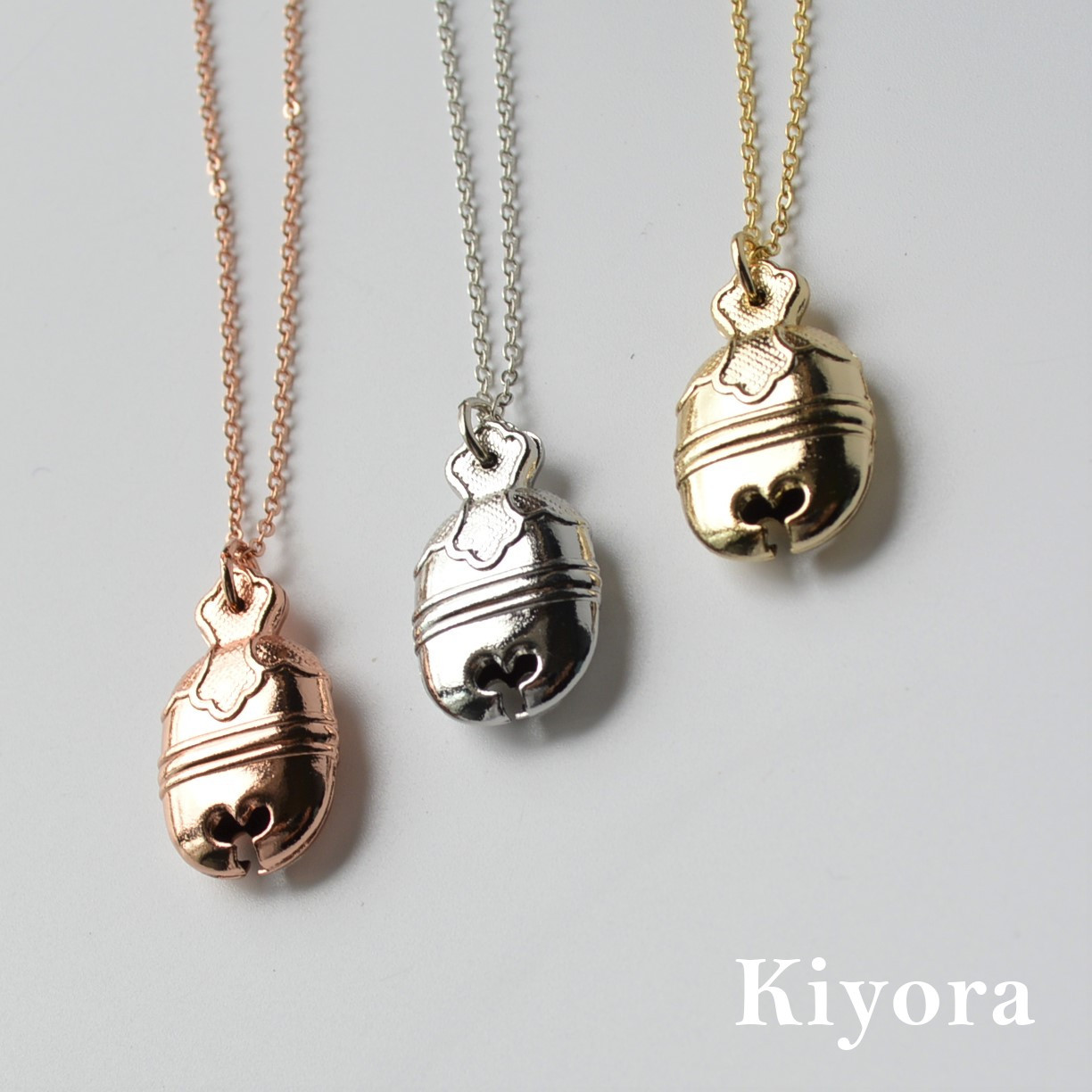 ラピスラズリ 三連多重ネックレス ゴールド金具