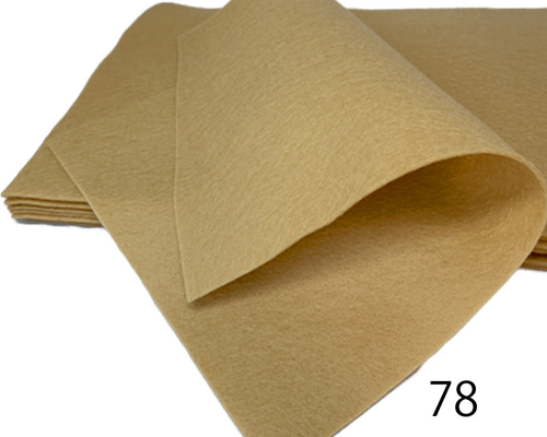 78 ライトキャメル 100％ ウール フェルト 15X20cm / 20X30cm 厚さ1