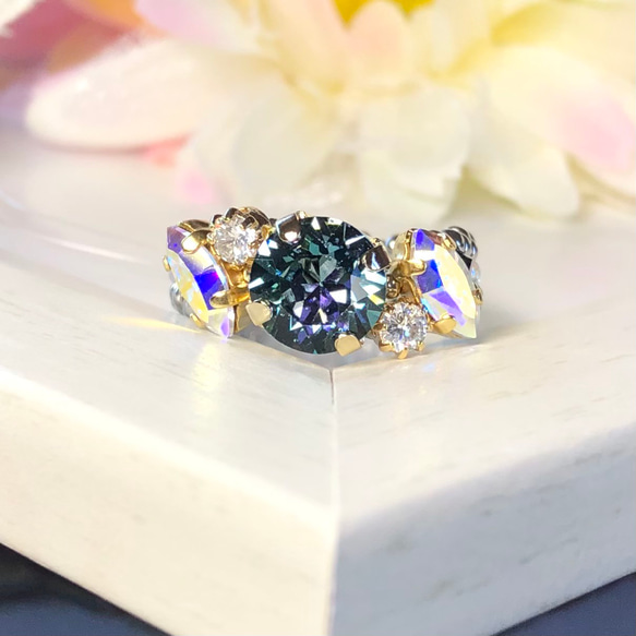 再販〈レアカラー〉アクアマリンヴィトラルライトのビーズリング