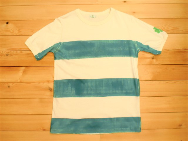 手染め　ボーダーTシャツ　オフホワイト　幸運の四つ葉のクローバー型染め　肌に優しい無漂白コットン