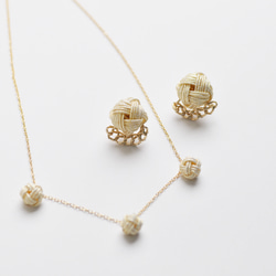 【２点セット】ハレの日アクセサリー　イヤリングorピアス＋ネックレス 1枚目の画像