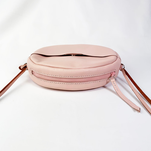 バッグ Y chan 本革の丸型ショルダー Peach-pink ショルダーバッグ Z-chan