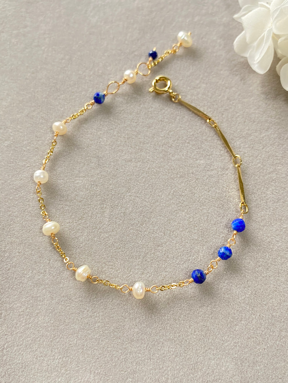« Rienne » ラピスラズリと淡水真珠のブレスレット bracelet+ /ac291 2枚目の画像