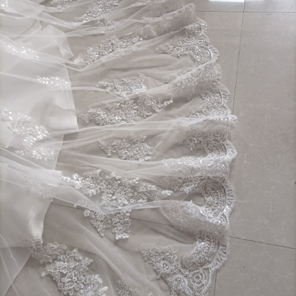 フランス風 法式 ウエディングドレス 美しいバックレース 華やかなトレーン プリンセスライン /前撮り/花嫁/ ドレス