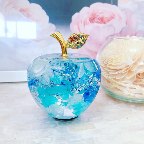 ブルーりんご ハーバリウム♡プレゼントギフトにも♡青水色 ハー