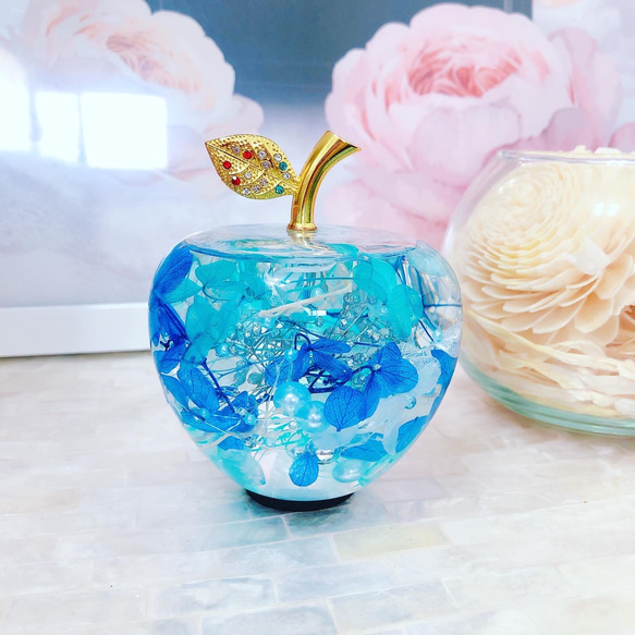 ブルーりんご ハーバリウム♡プレゼントギフトにも♡青水色 ハー
