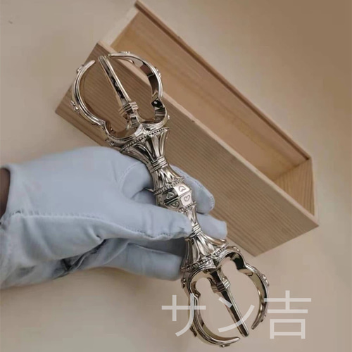 チベット密教法器 弘法大師 三鈷杵 愛心杵 金剛杵 真鍮製 vajra 23cm チベット密教法器 弘法大師 三鈷杵 愛心杵 金剛杵 真鍮製 vajra