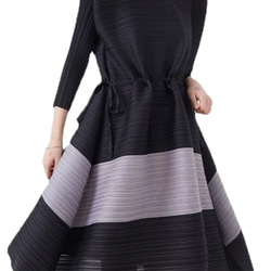 プリーツワンピースドレス　レッド　ブラック　ブルー　 5枚目の画像