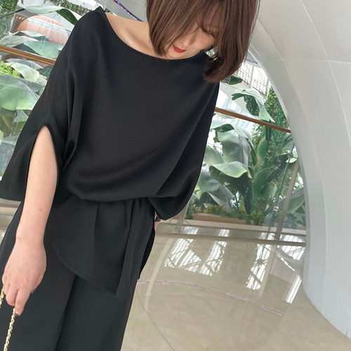 新作再々々販】ビッグシルエットブラウス＋ゆったりワイドパンツ
