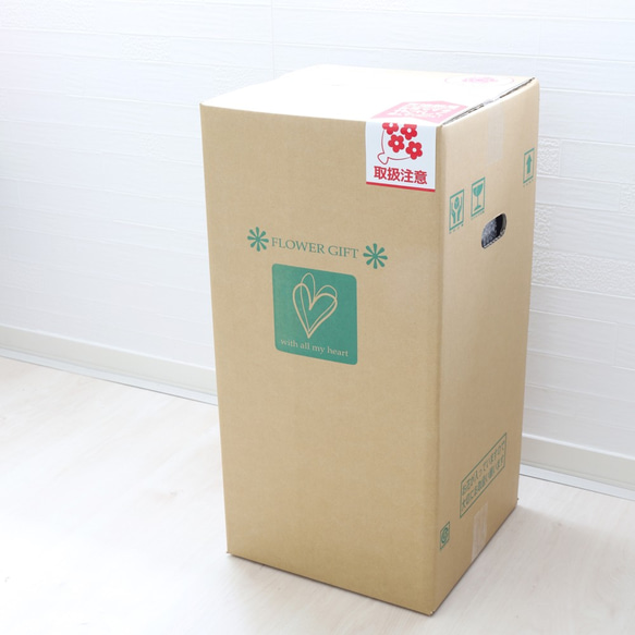 ホワイト×ライトブルーのクラッチブーケとブートニア ホワイト×ライトブルーのクラッチブーケとブートニア YW1594046925(12100円)