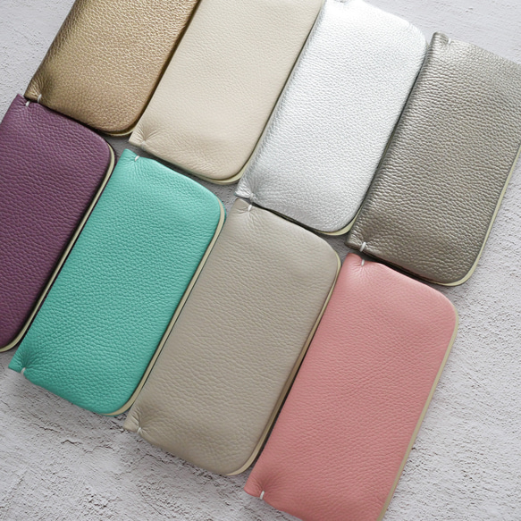 小振りな長財布「スナップウォレット・LONG」 バニラ 5cm