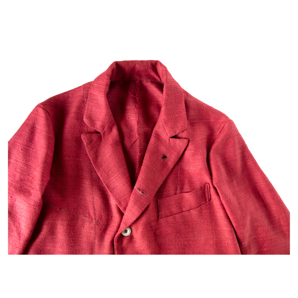 レッド(赤)イギリス製デッドストックシルク、テーラードジャケット 在庫ありサイズM,XXL レッド イギリス製デッドストックシルク テーラードジャケット 在庫ありサイズM XXL この商品は 胸周り cm着丈 cm肩幅 cm袖丈 cm 仕立て