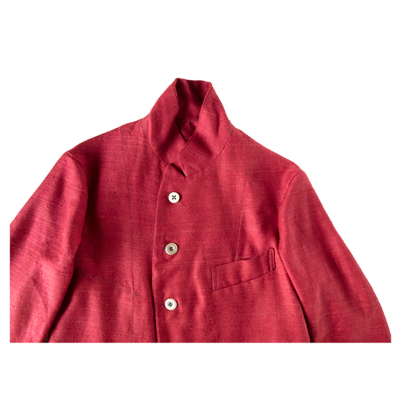 レッド(赤)イギリス製デッドストックシルク、テーラードジャケット 在庫ありサイズM,XXL レッド イギリス製デッドストックシルク テーラードジャケット 在庫ありサイズM XXL この商品は 胸周り cm着丈 cm肩幅 cm袖丈 cm 仕立て