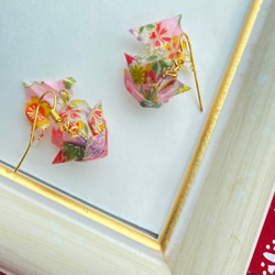 花柄＊和紙で作った金魚のピアス/イヤリング 5枚目の画像