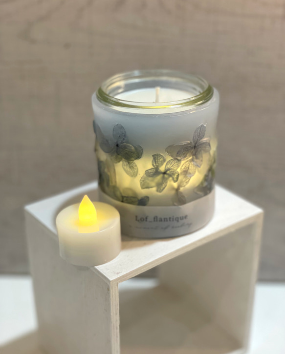 Botanical flower candle人気の青アジサイ再販最終‼︎ LEDティーライトキャンドル付き 送料無料 2枚目の画像