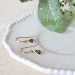 アイオライトの一粒ピアス｜Iolite 7枚目の画像