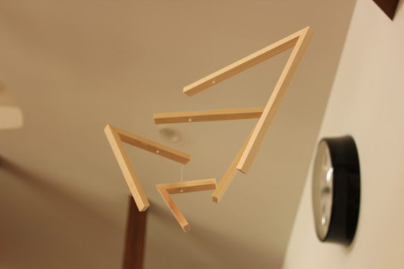 モビール　mobile　北欧デザイン　木工　木製　ヒノキ　インテリア 2枚目の画像